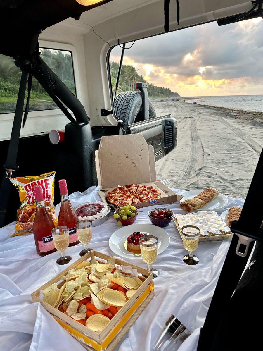 24 Car Date Ideas That Cost Little but Feel Special 69 24 Car Date Ideas That Cost Little but Feel Special Car Date Ideas24 Car Date Ideas