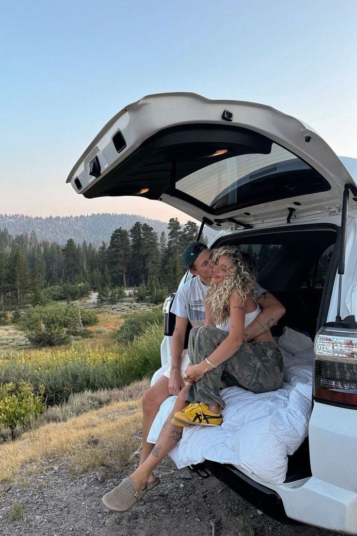 24 Car Date Ideas That Cost Little but Feel Special 56 24 Car Date Ideas That Cost Little but Feel Special Car Date Ideas25 Car Date Ideas