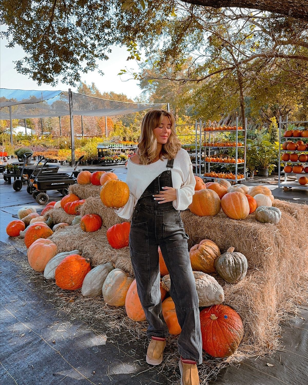 Pumpkin Patch Outfit Ideas17 Pumpkin Patch Outfit Ideas