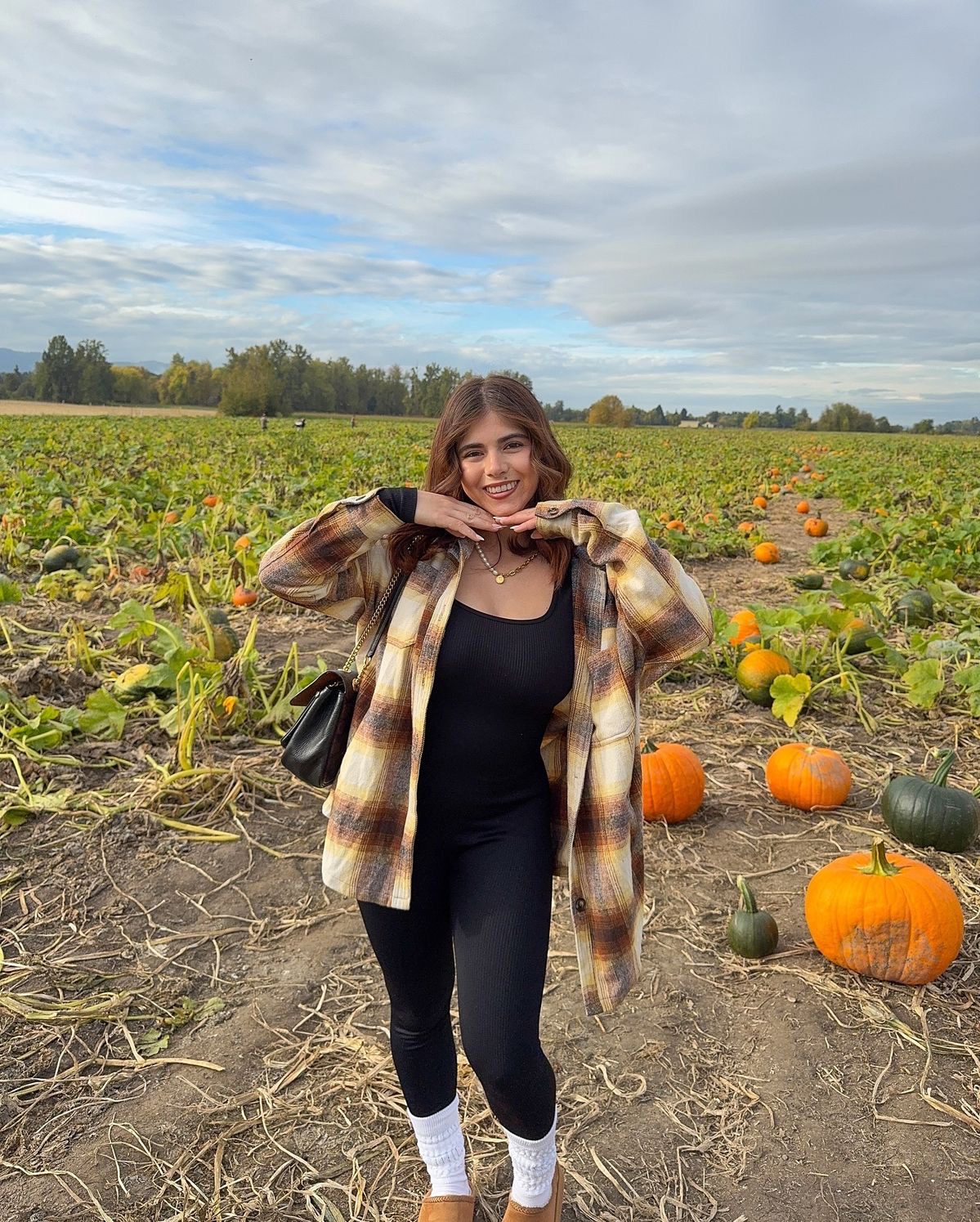 Pumpkin Patch Outfit Ideas25 Pumpkin Patch Outfit Ideas