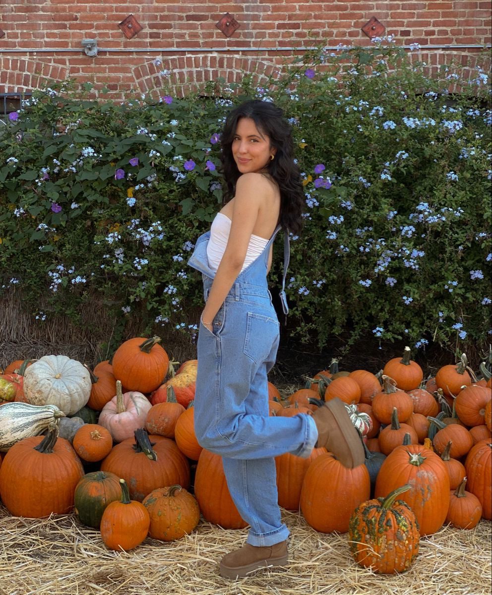 Pumpkin Patch Outfit Ideas3 Pumpkin Patch Outfit Ideas