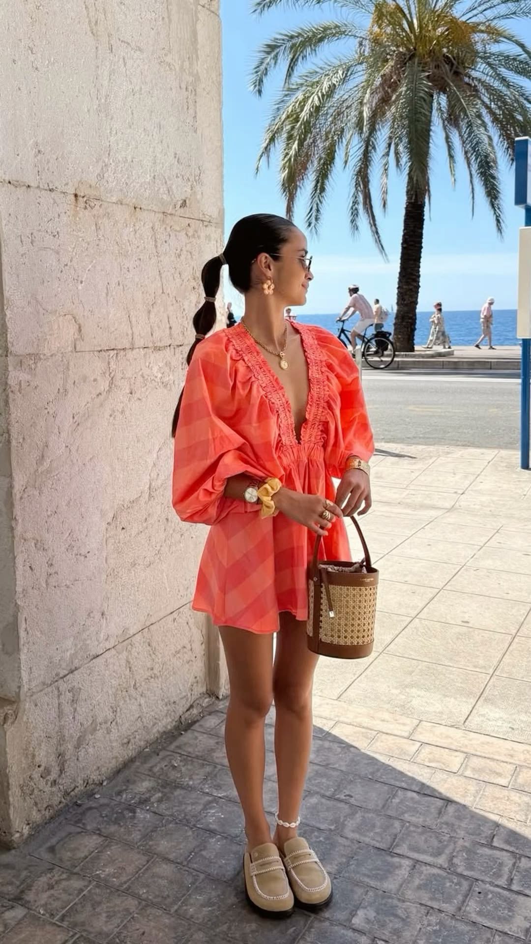 Spain Vacation Outfit Ideas17 Spain Vacation Outfit Ideas