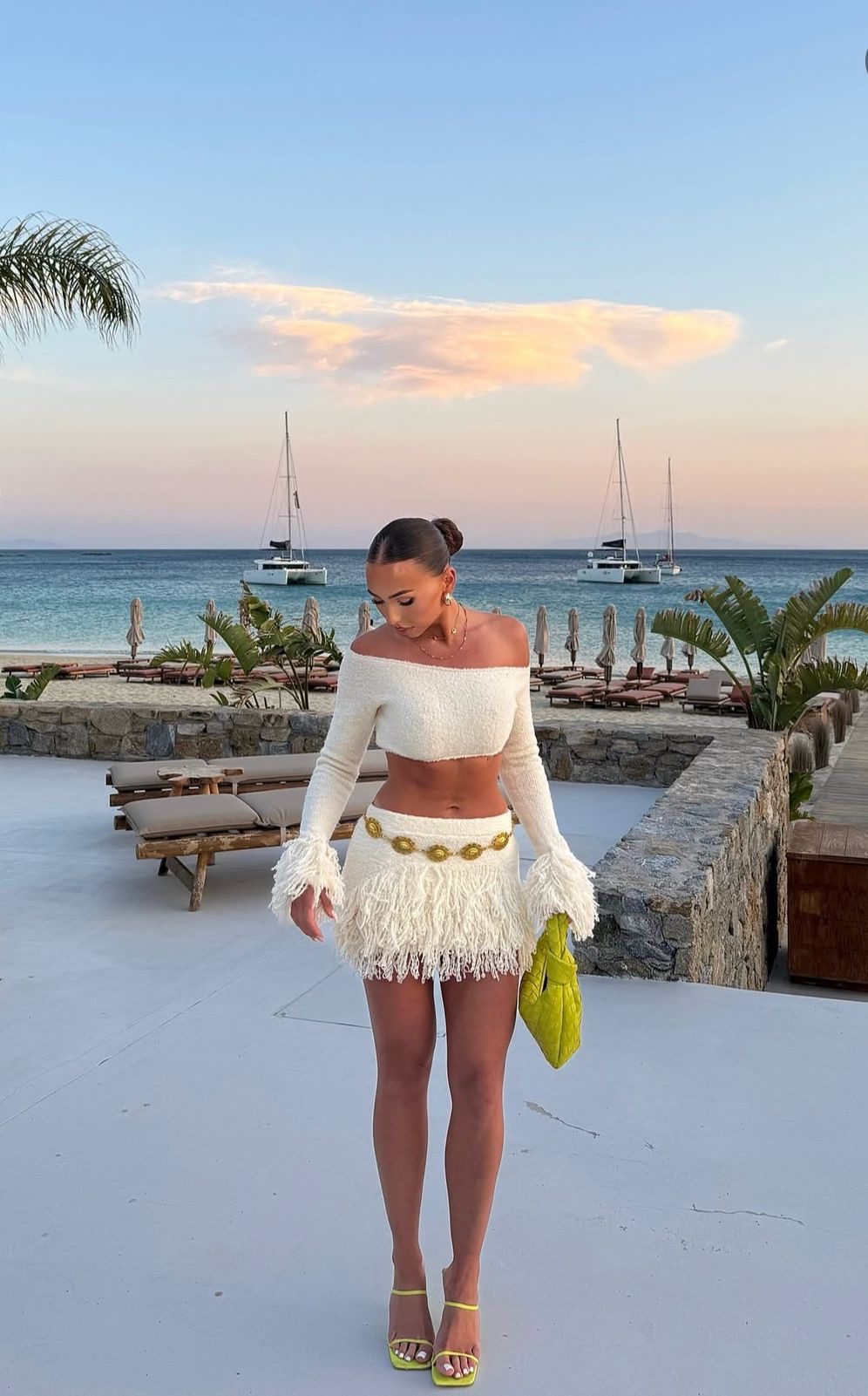 Spain Vacation Outfit Ideas24 Spain Vacation Outfit Ideas