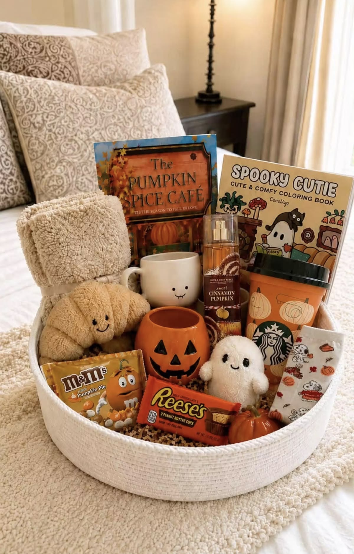 b0f652fb78327f36829e4fe1ca2857ed Boo Basket Ideas
