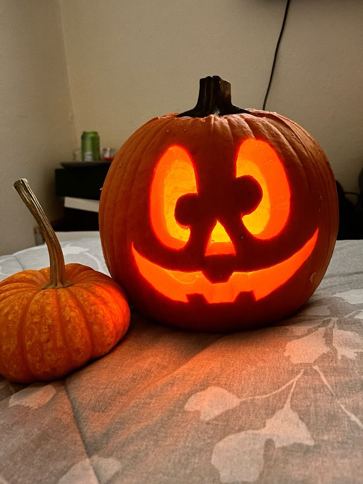 pumpkin carving ideas12 Pumpkin Carving Ideas