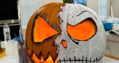 34 Pumpkin Carving Ideas That Will Wow Your Neighbors