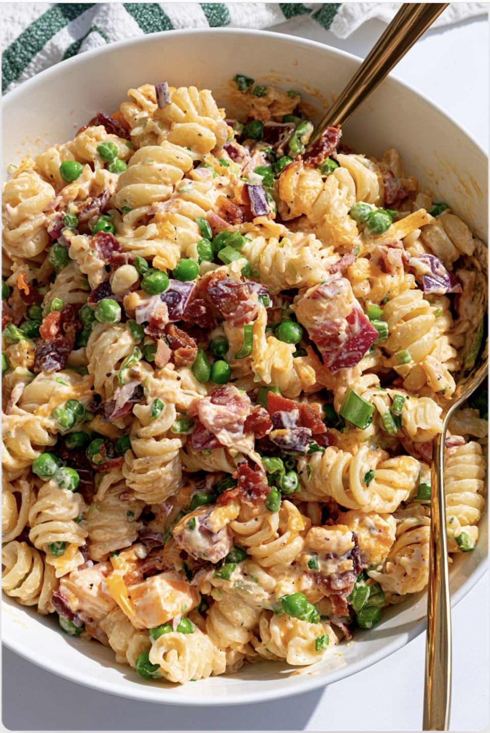 Creamy Bacon Ranch Pasta Salad1 Creamy Bacon Ranch Pasta Salad