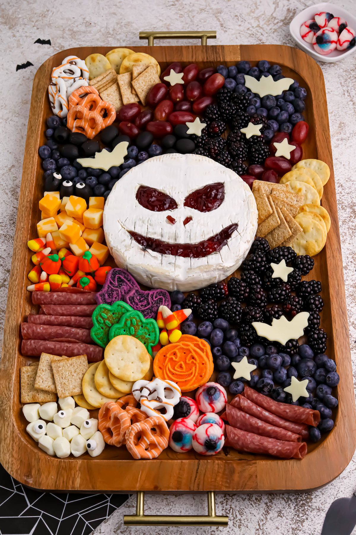 Halloween Charcuterie Board 3 11 Spooky Charcuterie Board Ideas