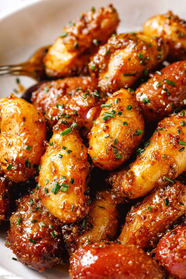 24 Best Thanksgiving Sides You'll Make Every Year 55 24 Best Thanksgiving Sides You'll Make Every Year Honey Mustard Potatoes recipe 2 600x900 1 Thanksgiving Sides
