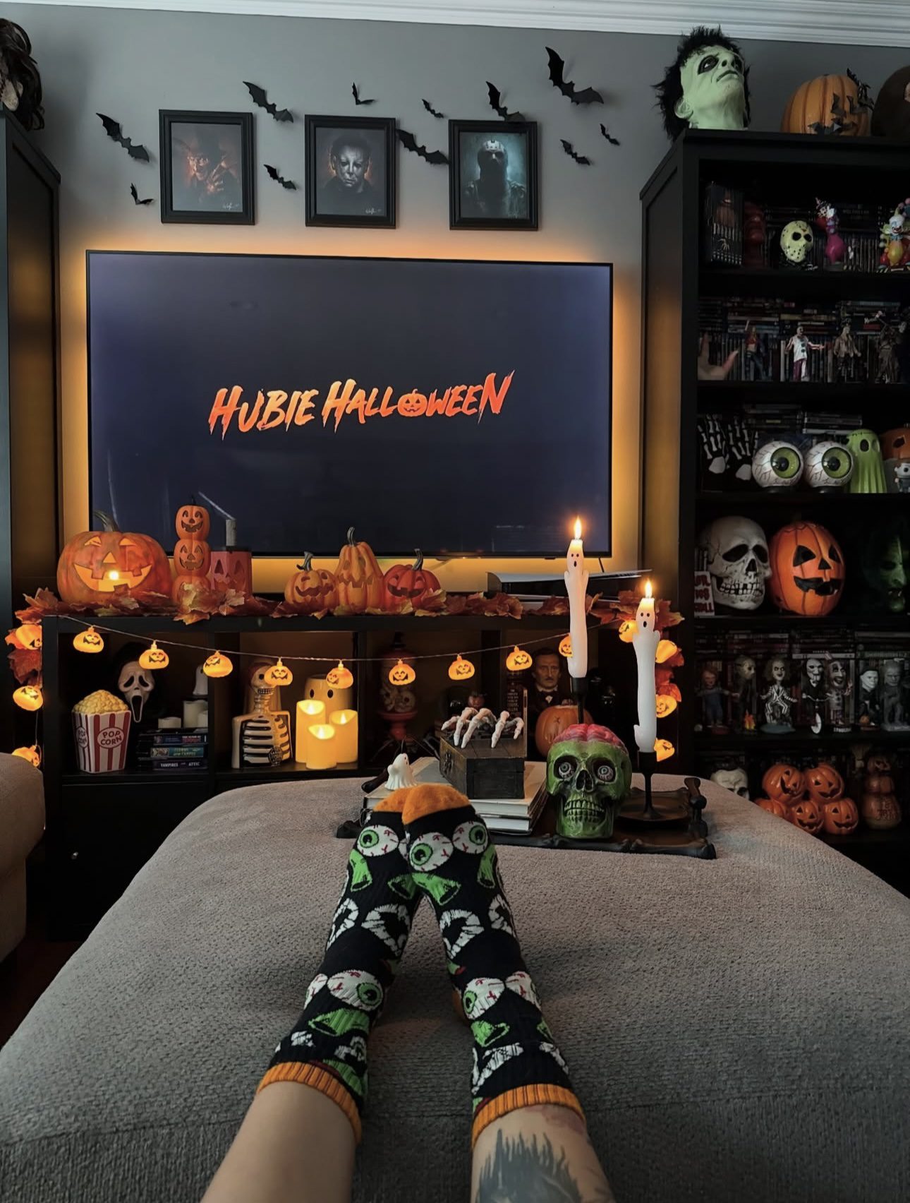 Spooky TV Stand Decor Ideas 15 Spooky TV Stand Decor Ideas