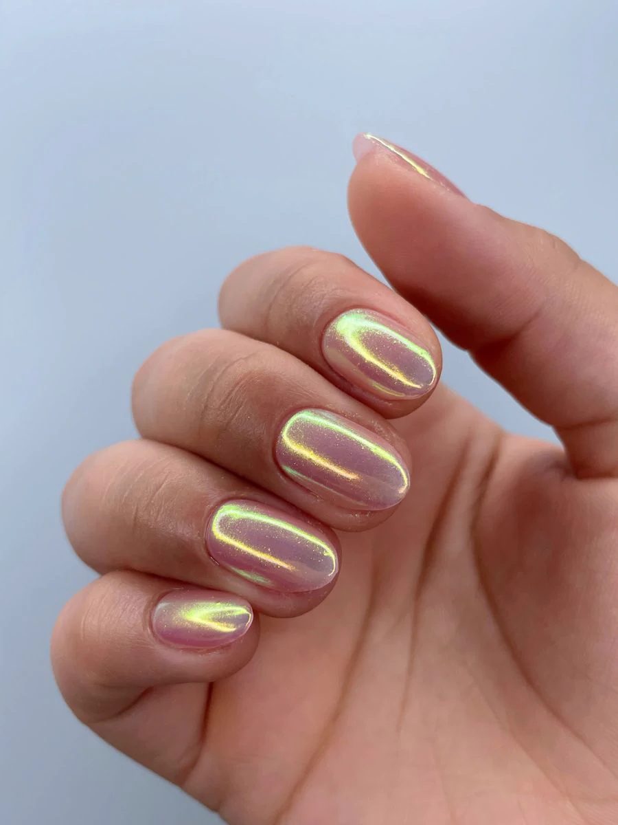 chrome nail ideas10 Chrome Nail Ideas