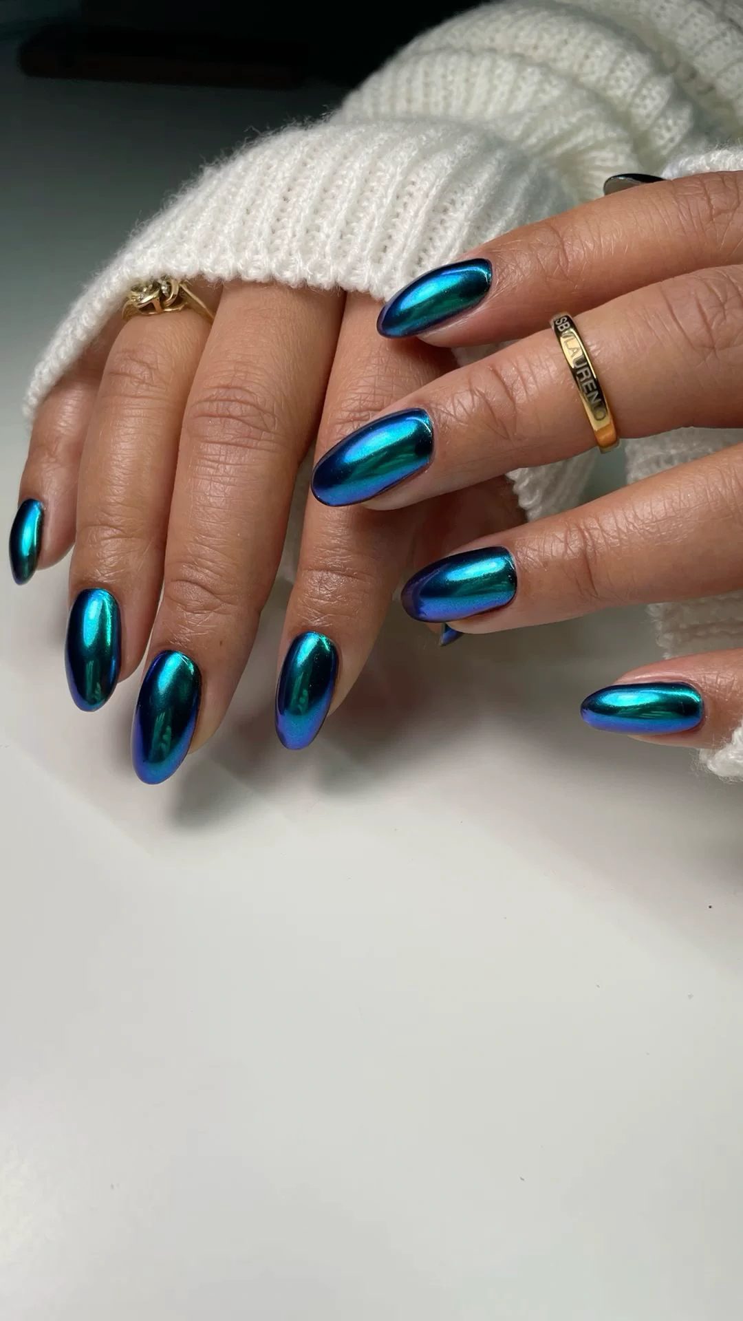 chrome nail ideas2 1 Chrome Nail Ideas