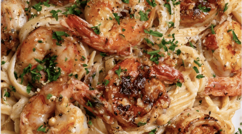 Creamy Garlic Shrimp Pasta