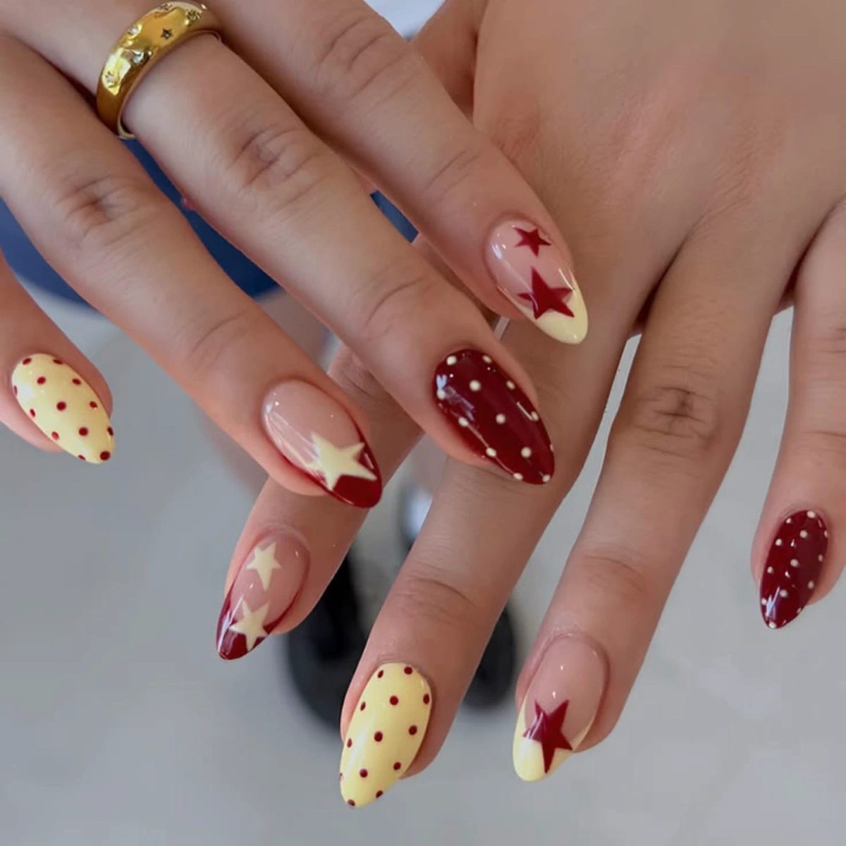 polka dot nails19 Polka Dot Nail Ideas