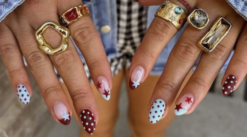 Polka Dot Nail Ideas