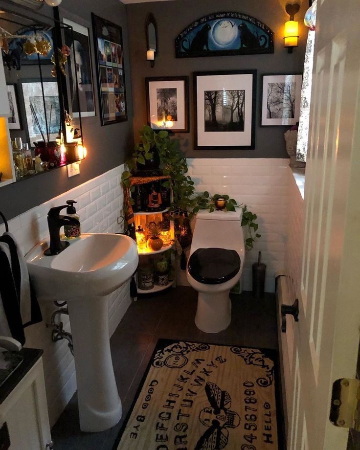spooky bathroom ideas8 Spooky Bathroom Ideas