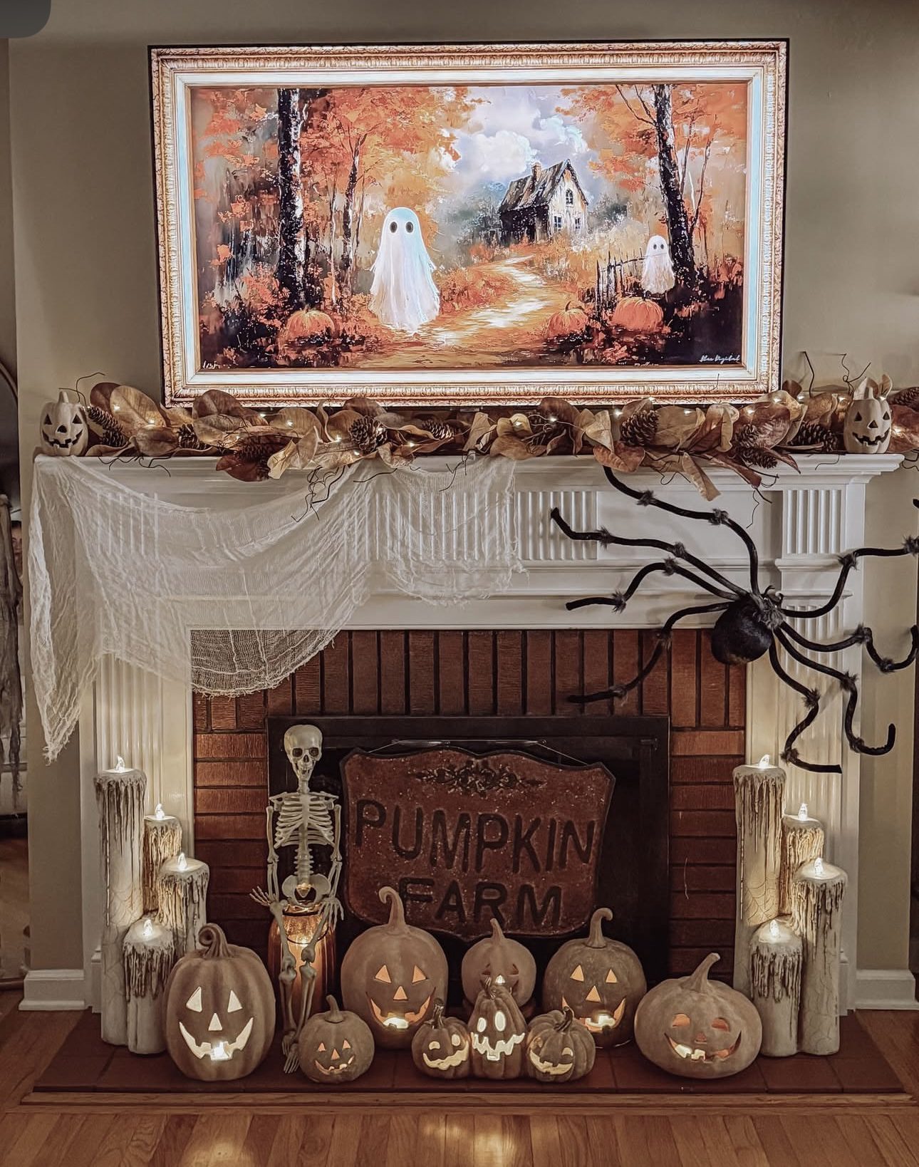 spooky mantel11 Spooky Mantel Decor Ideas