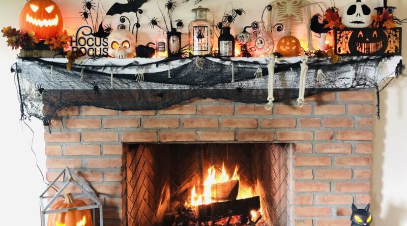 spooky mantel2 Design