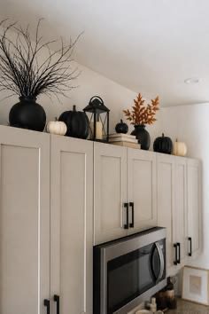 Above Kitchen Cabinet Decor Ideas4 Kitchen Cabinet Decor Ideas