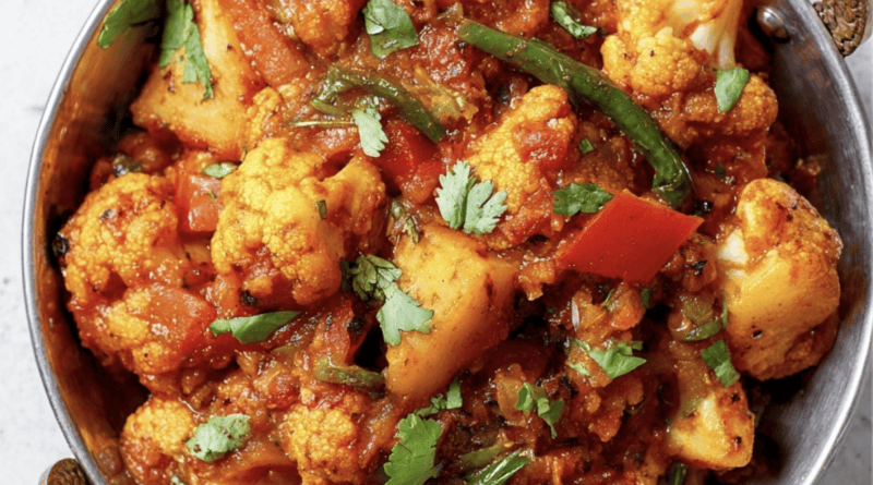 Aloo Gobi (Potatoes & Cauliflower Curry)