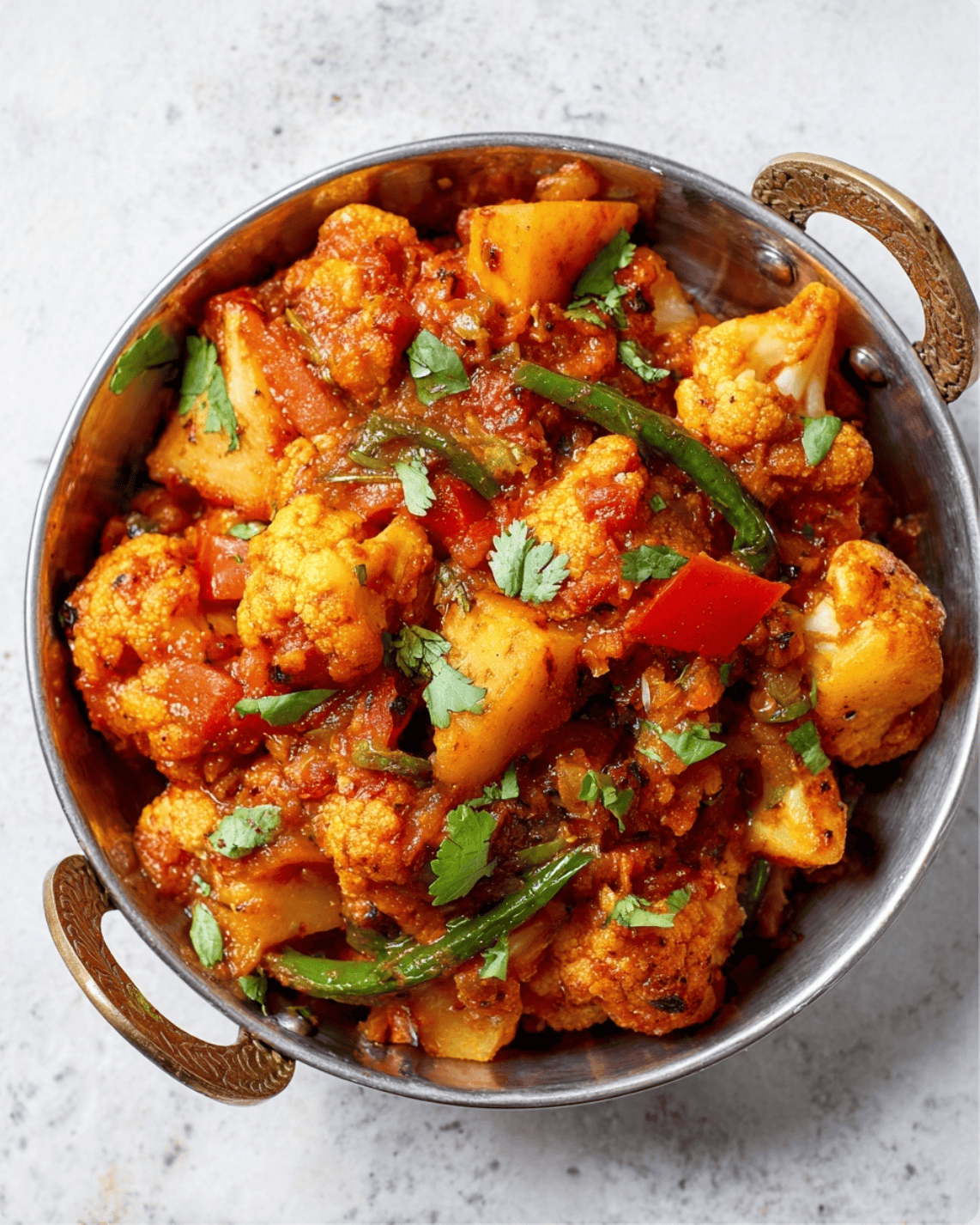 Aloo Gobi Potatoes Cauliflower Curry2 Aloo Gobi (Potatoes & Cauliflower Curry)