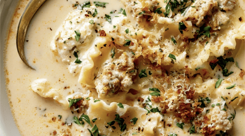 Creamy White Lasagna Soup