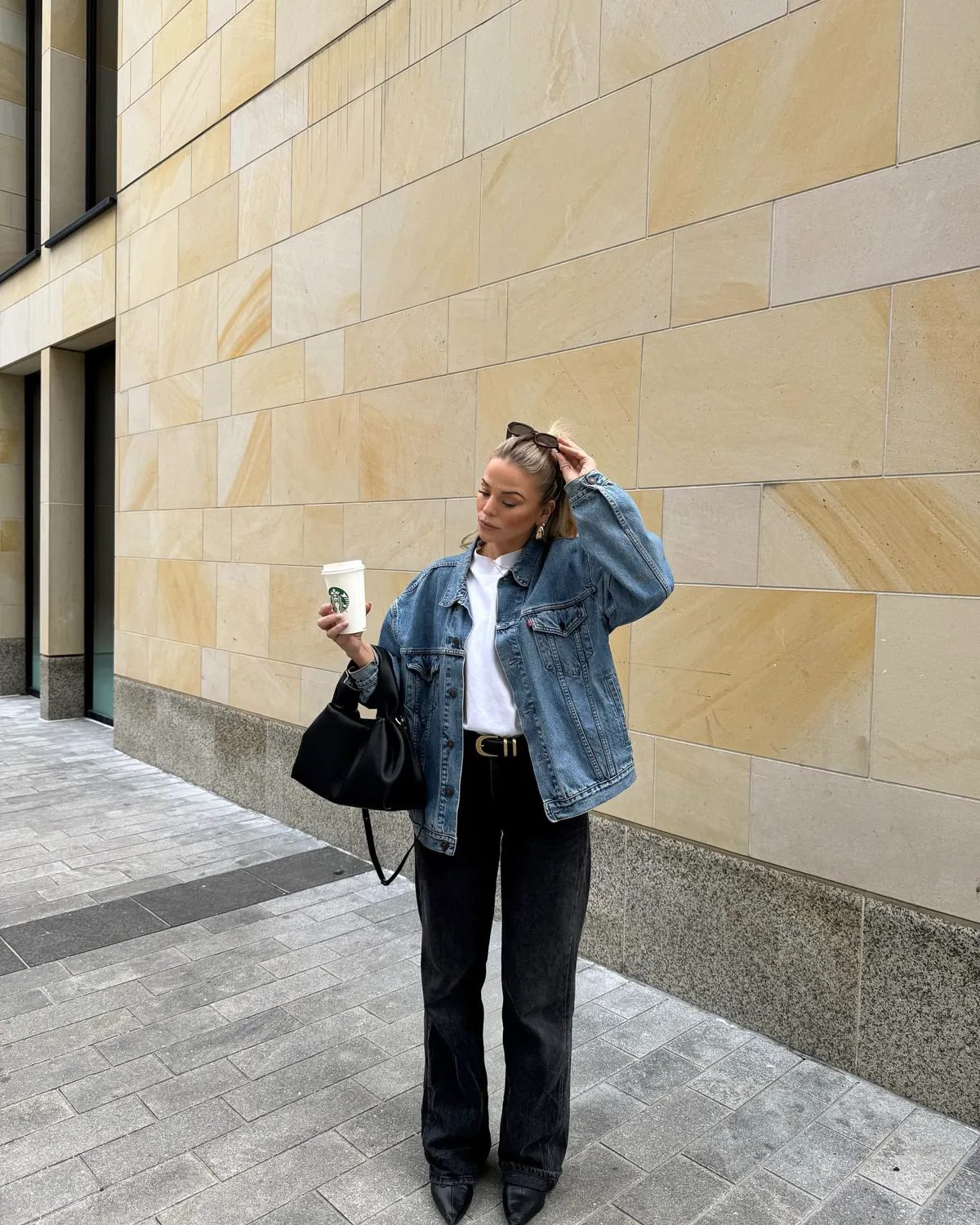 DENIM JACKET OUTFITS12 1 Denim Jacket Styling Ideas
