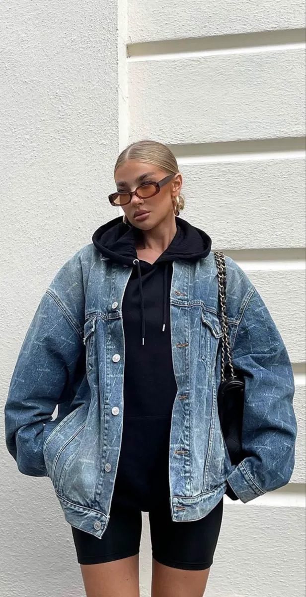 Denim Jacket Styling Ideas13 Denim Jacket Styling Ideas