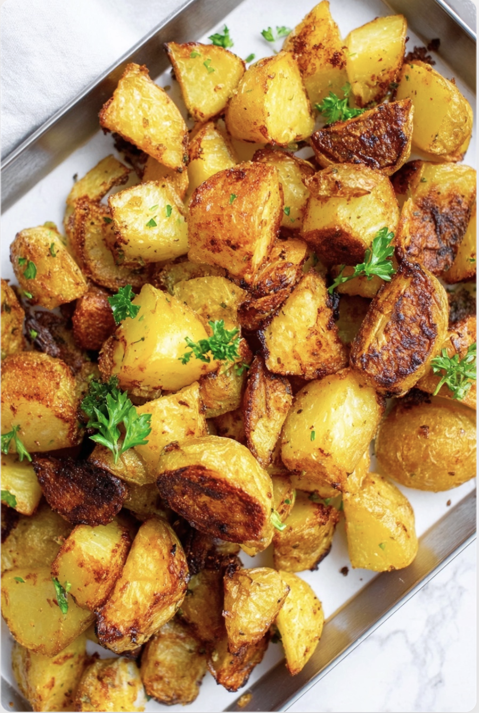 Garlic Parmesan Potatoes6 Garlic Parmesan Potatoes