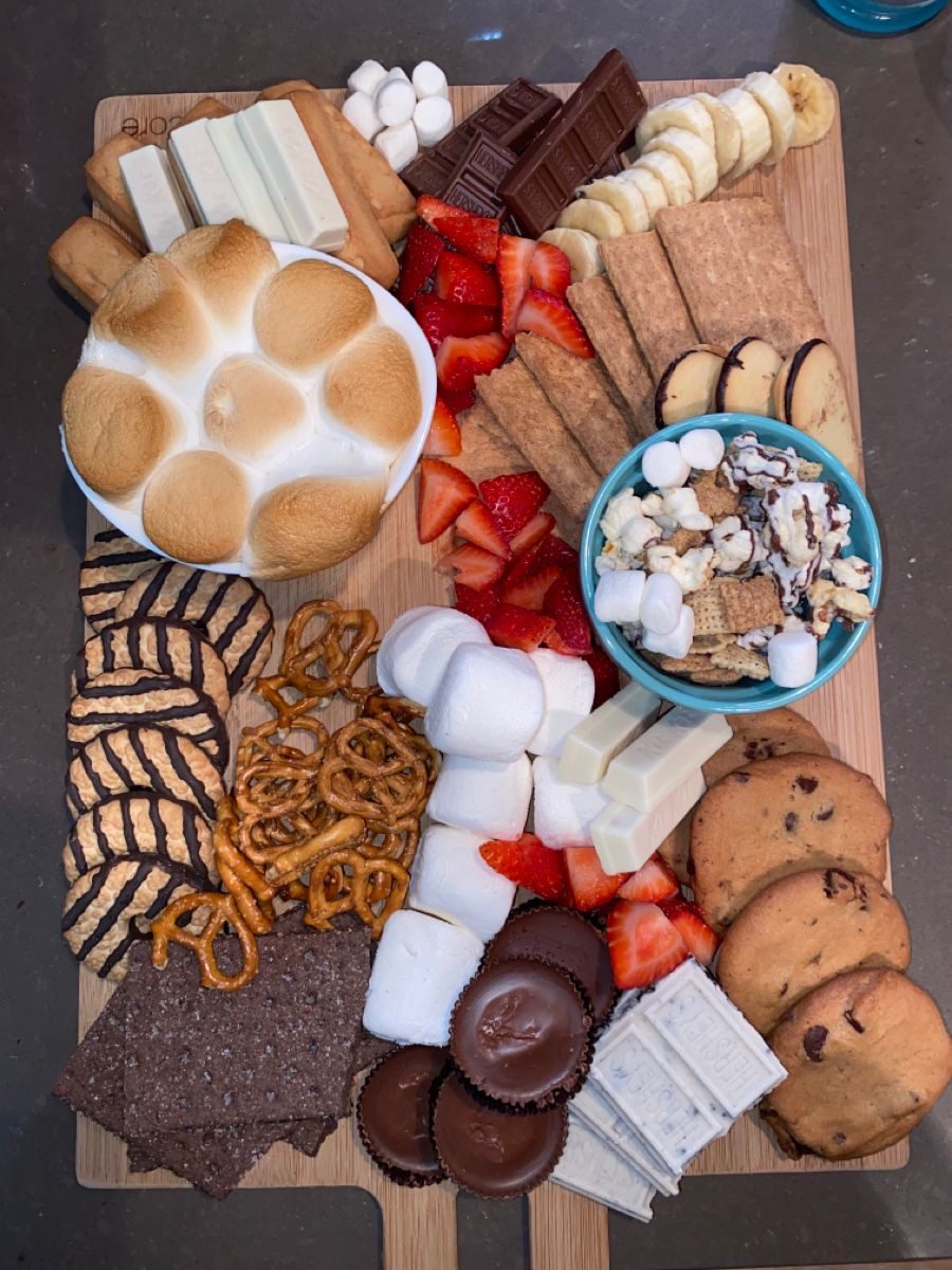 IMG 7266 S’mores Charcuterie Boards