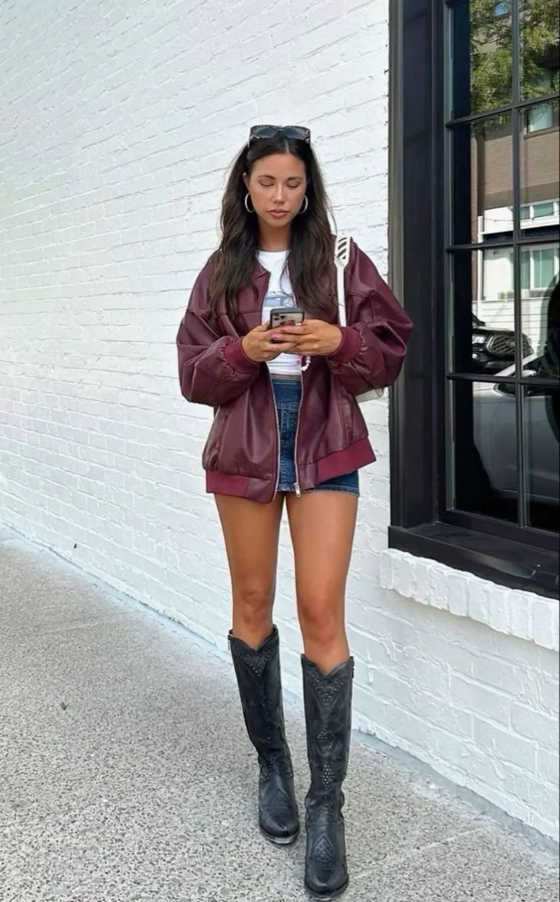 burgudny outfit ideas12 Burgundy Looks