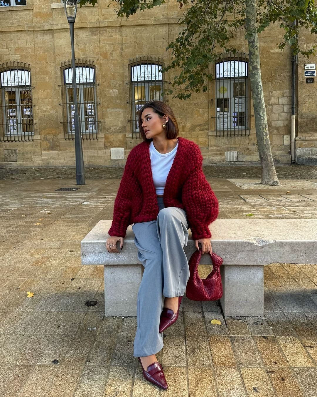 burgudny outfit ideas31 Burgundy Looks