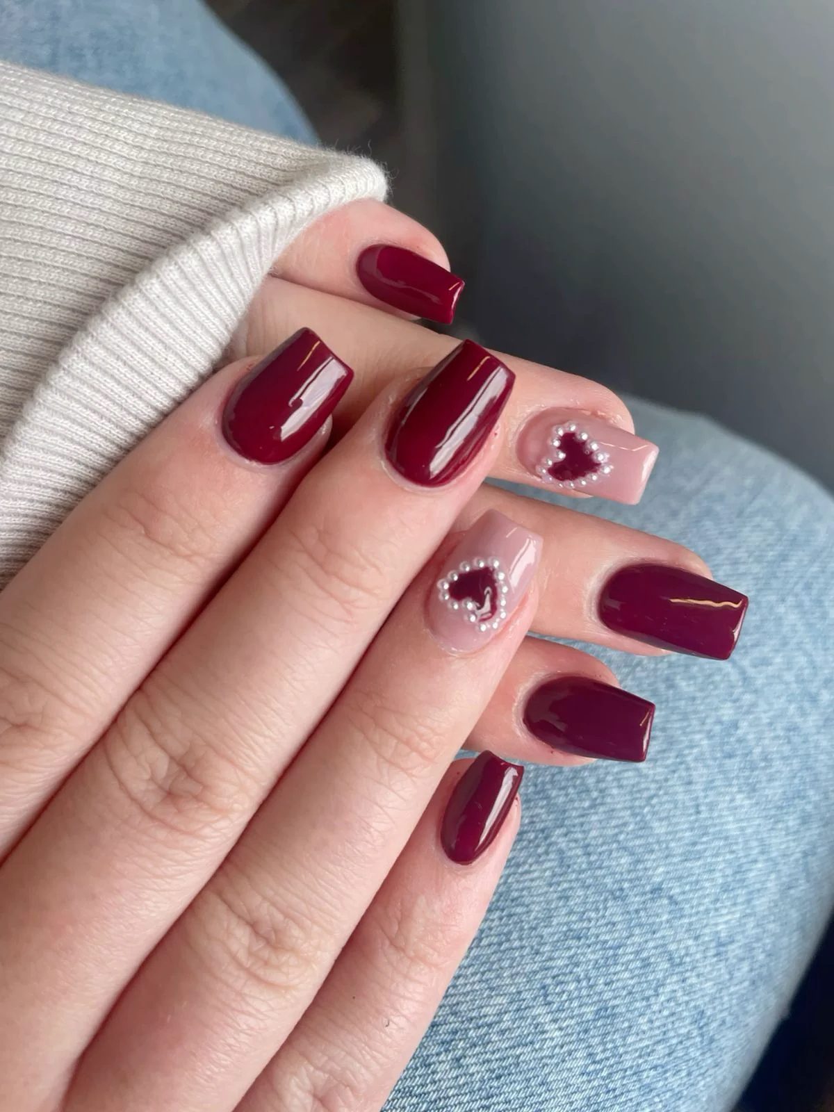 burgundy nails9 Burgundy Nail Ideas