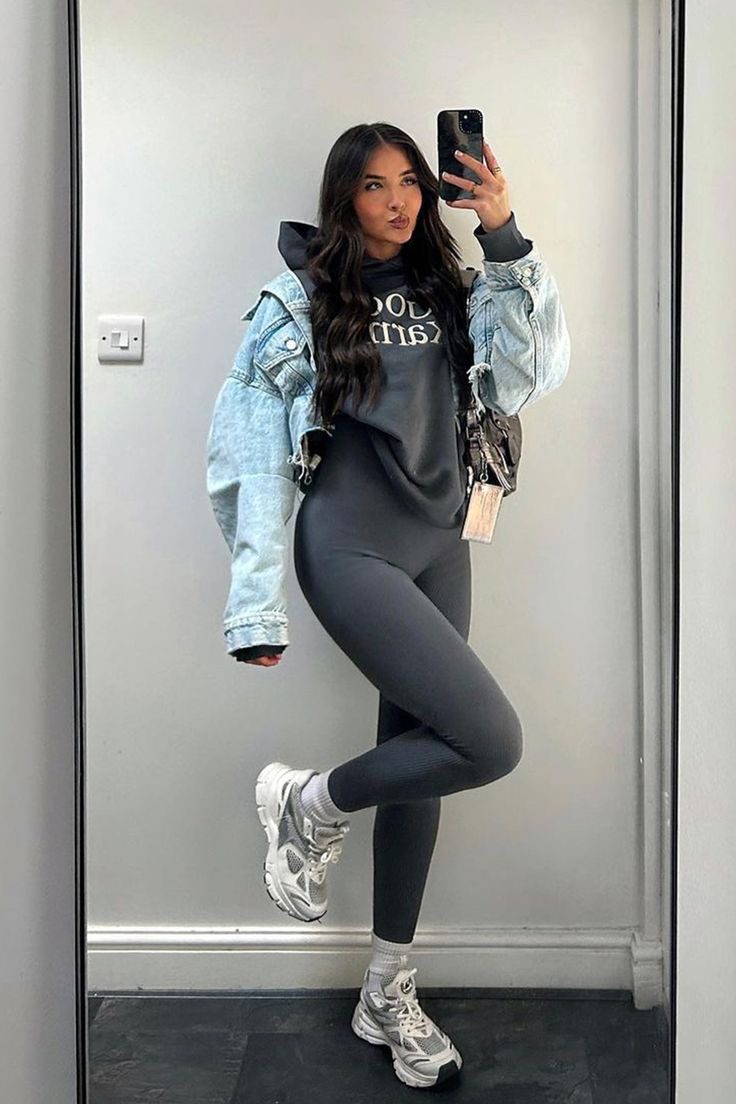 college outfits4 College Outfit Ideas