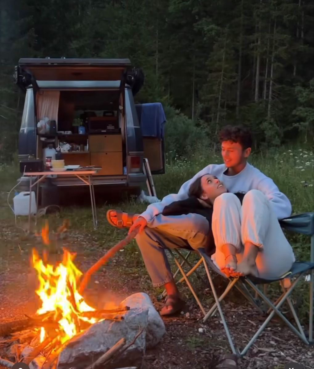 fall date ideas12 Fall Date Night Ideas