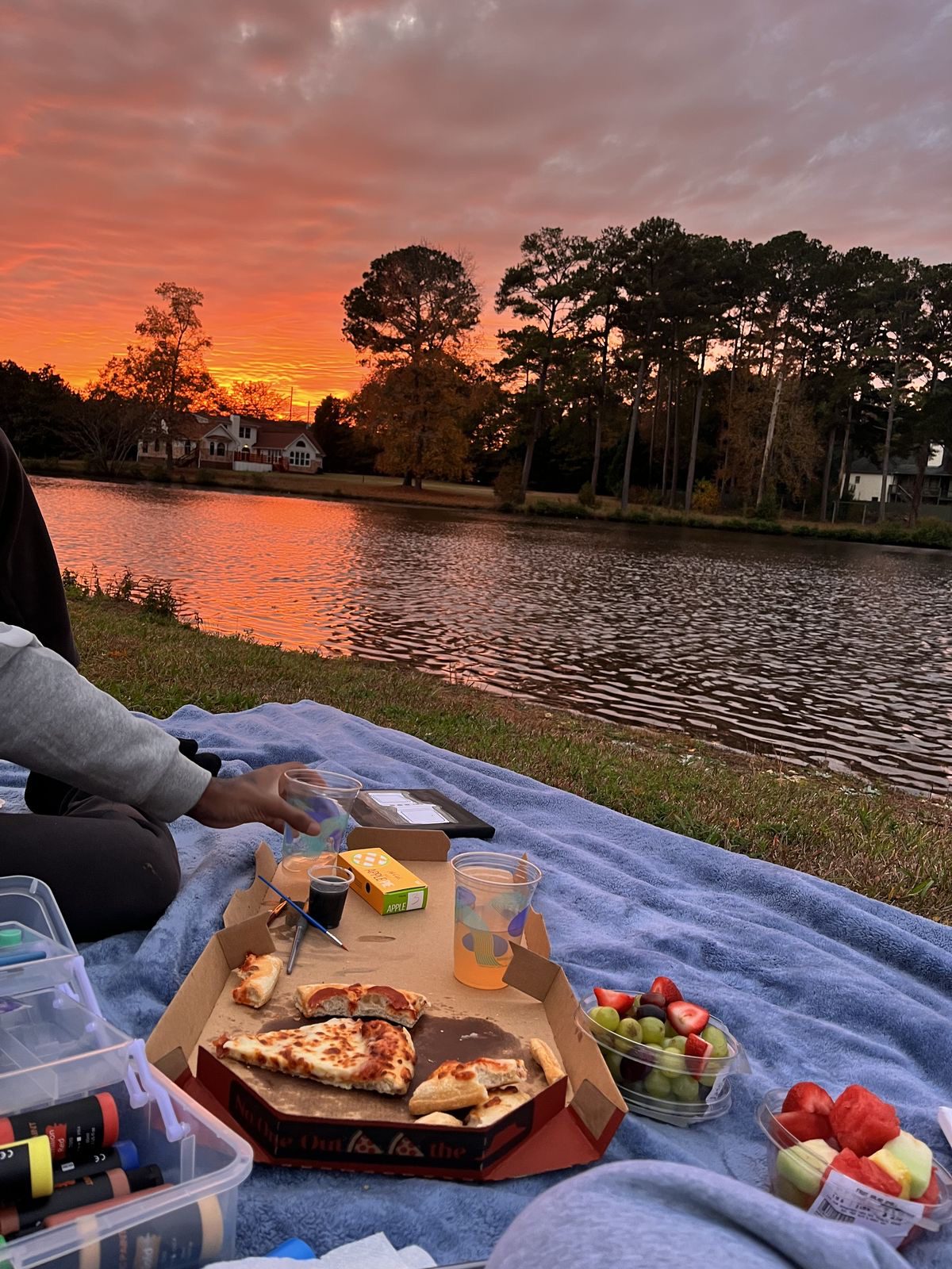 fall date night1 Fall Date Night Ideas