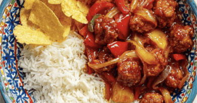 Crispy Sweet and Sour Chicken with Rice