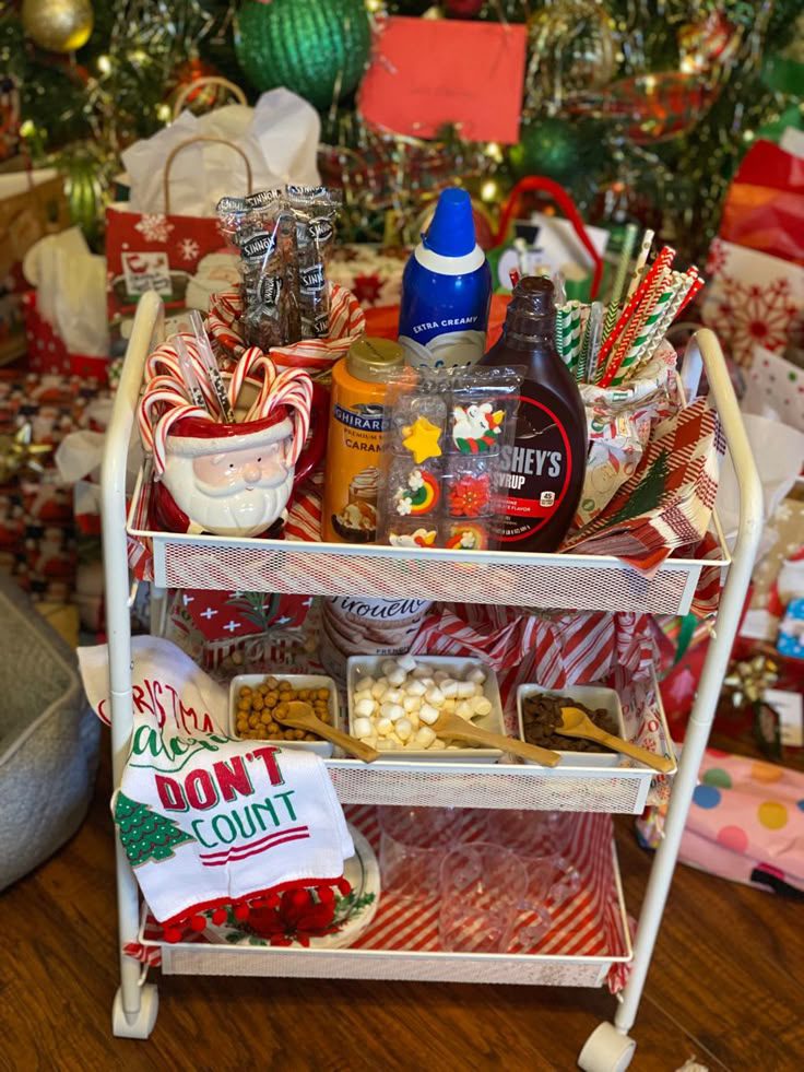 Hot Chocolate Bar Christmas Movie Night Ideas