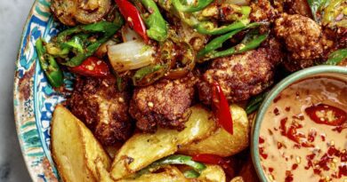 Salt and Pepper Chicken with Chips