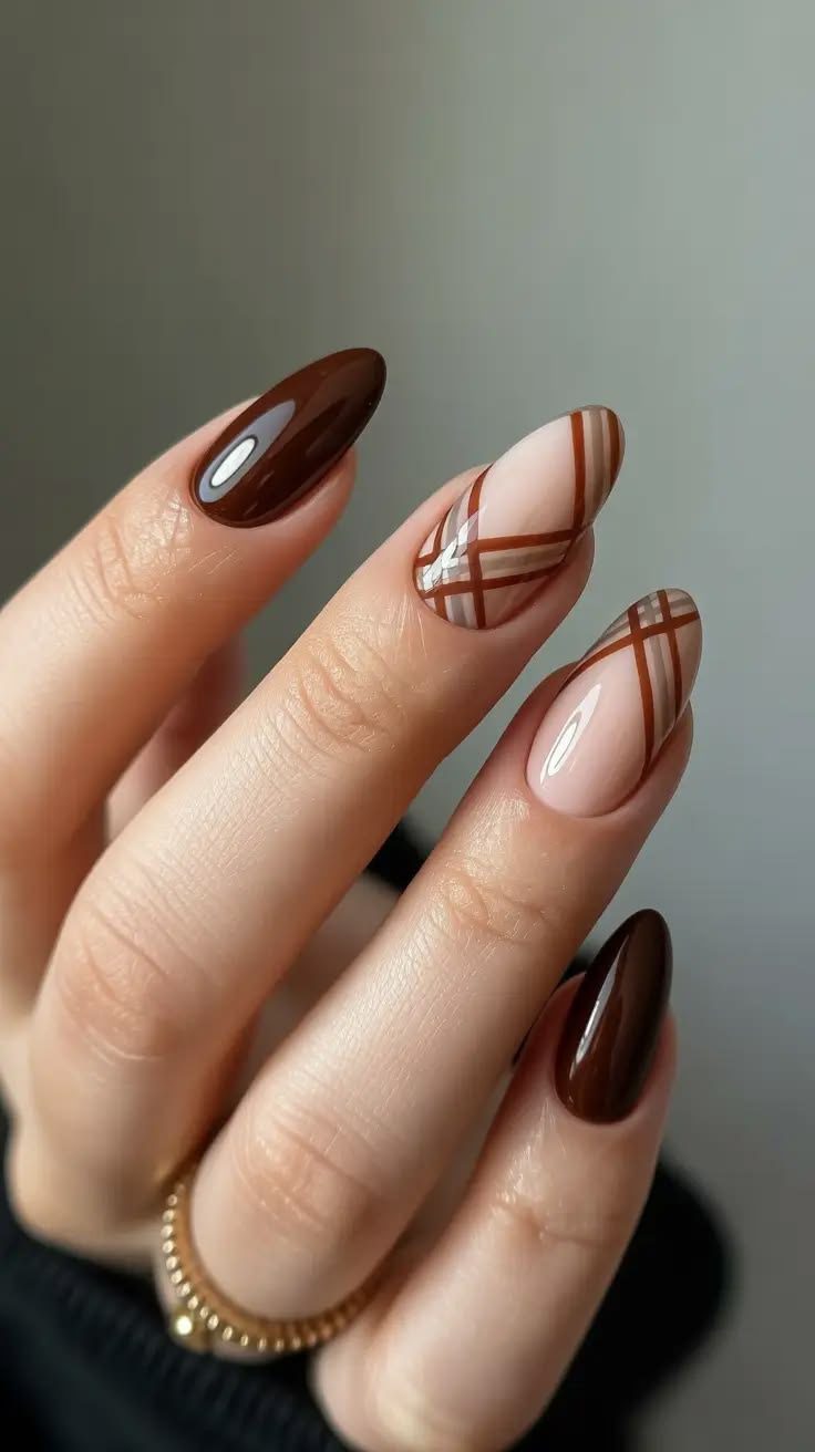 brown nail ideas21 Brown Nail Ideas
