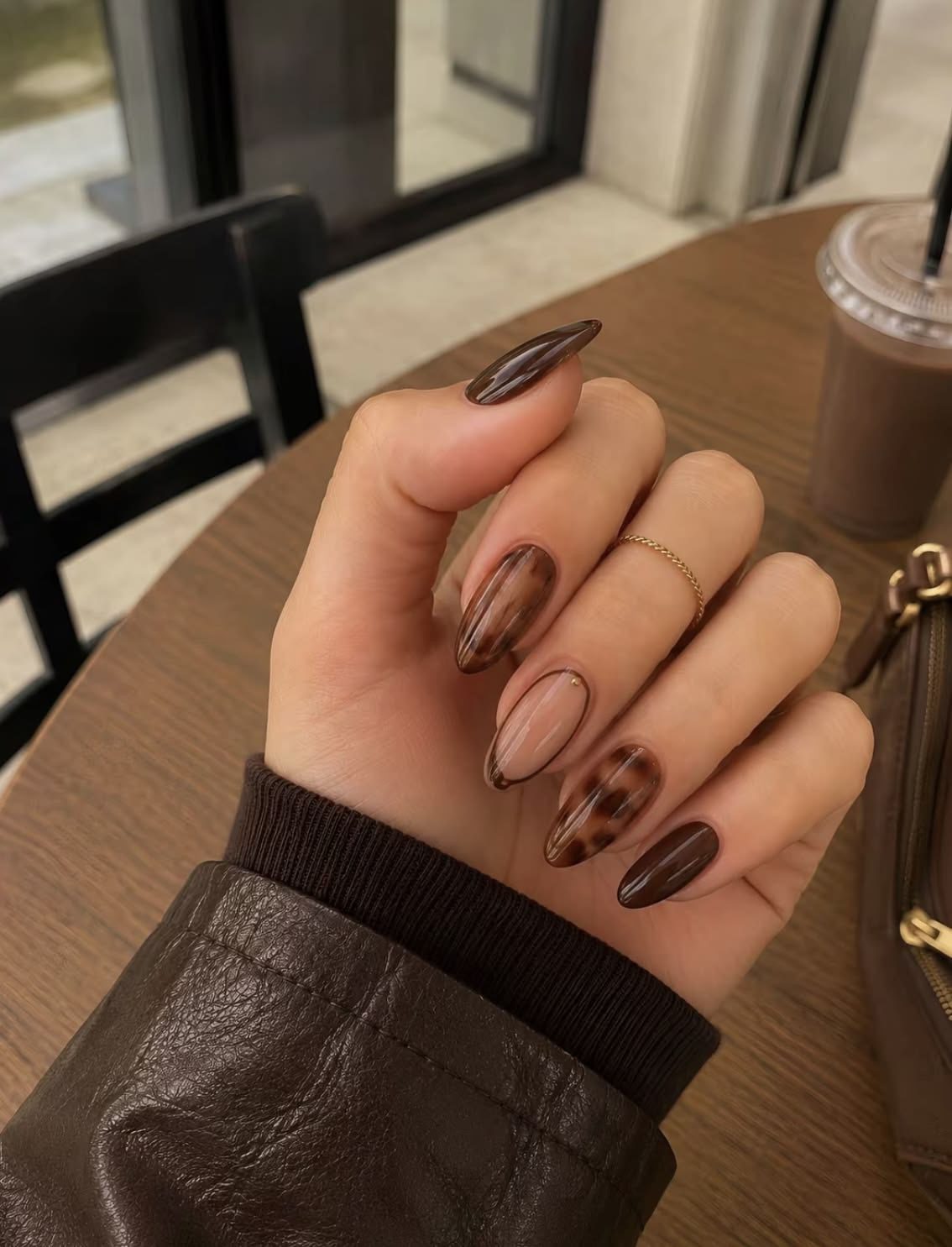 brown nail ideas6 Brown Nail Ideas