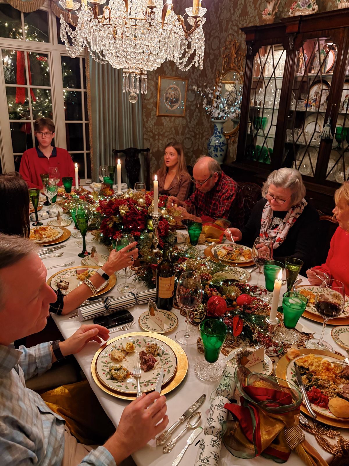 christmas family traditions6 Christmas Family Traditions