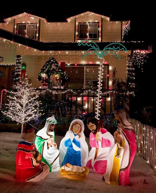 christmas outdoor light9 Christmas Outdoor Display Ideas