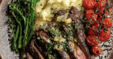 Garlic Herb Steak with Mash
