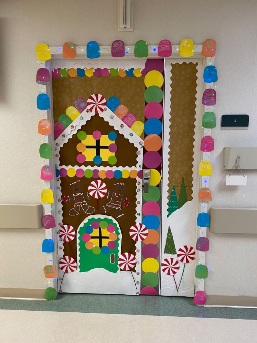 IMG 1746 Christmas Classroom Door Ideas