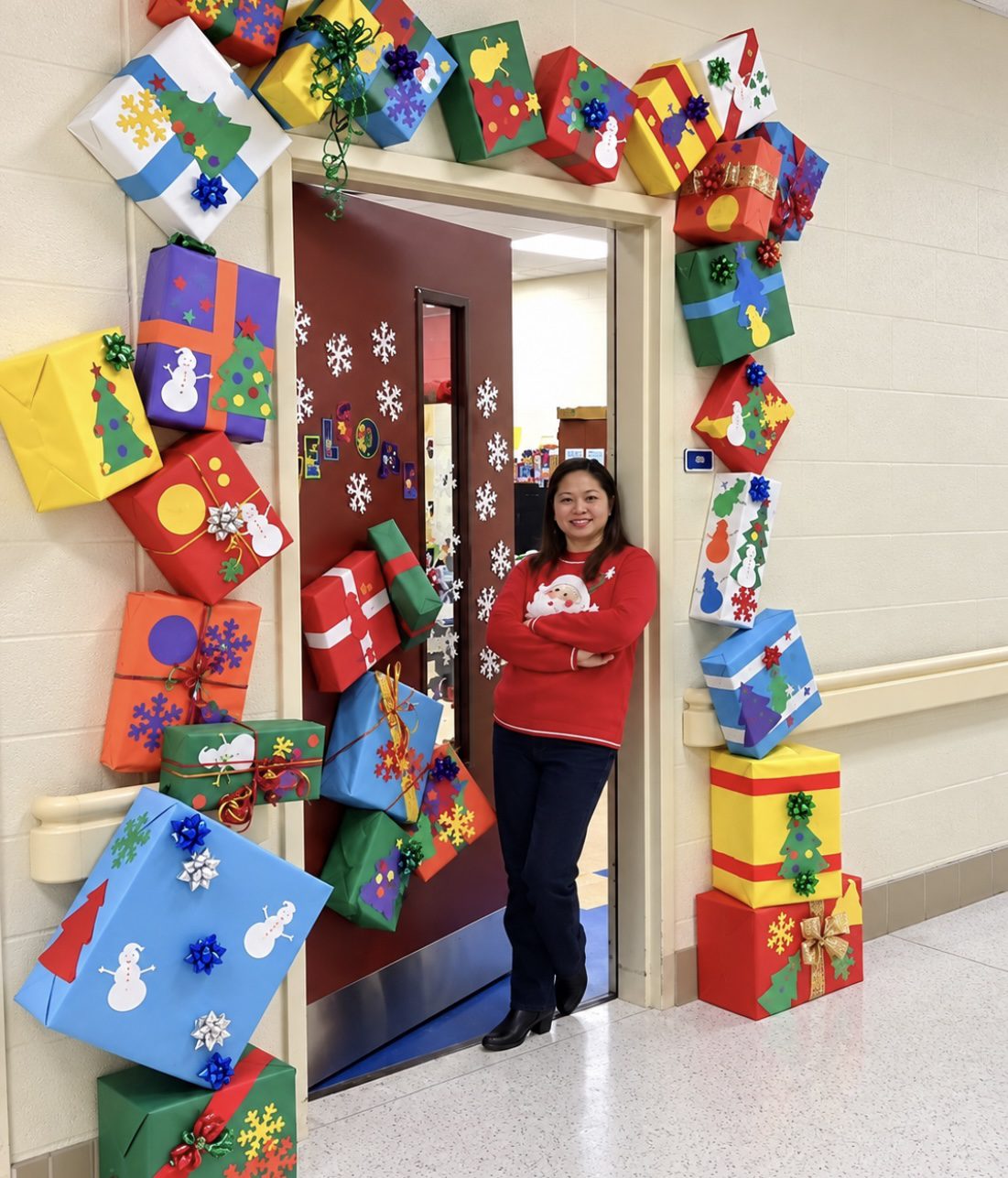 IMG 1748 Christmas Classroom Door Ideas