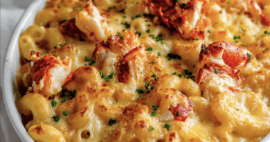 Spicy Lobster Mac and Cheese