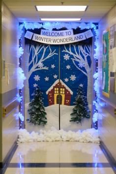 christmas classroom decor19 Christmas Classroom Decor Ideas