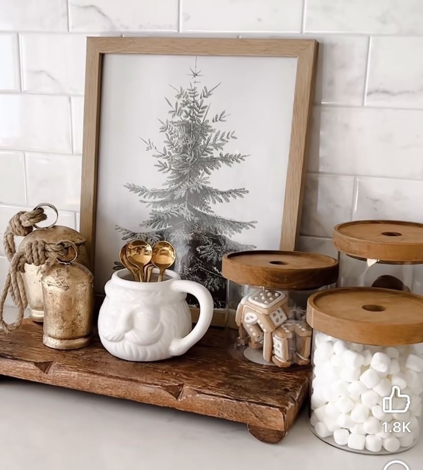 christmas kitchen counter decor24 Christmas Kitchen Counter Ideas